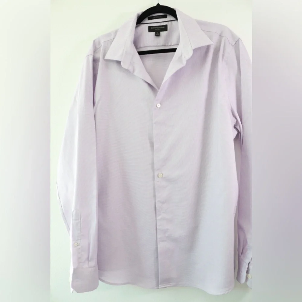 Banana Republic Men's XL Grant Fit Non-Iron 100% Cotton Long Sleeved Shirt LILAC